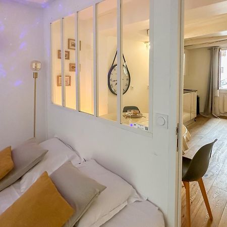 Night Desires Vieille Ville Annecy Charmant Аннесі Екстер'єр фото